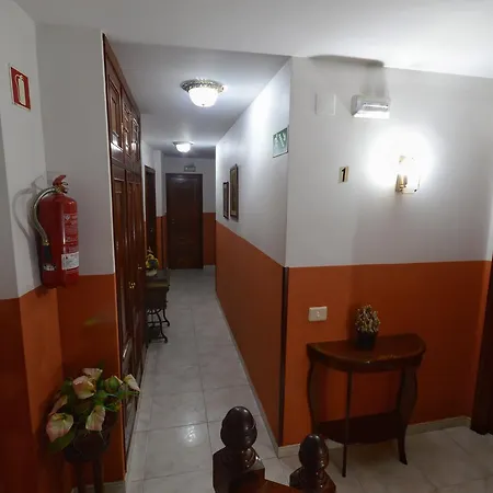 Hotel Marín *